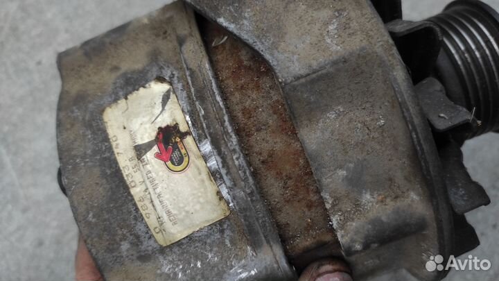 Стартер генератор Bosch Mercedes E190 w201 w124