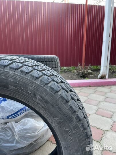 Maxxis SS-01 Presa SUV 225/60 R17