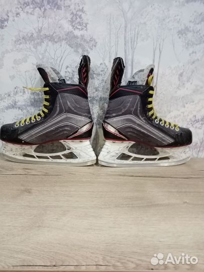 Хоккейные коньки bauer vapor