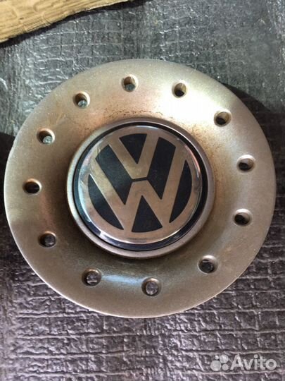 Колпак VW 1J0601149