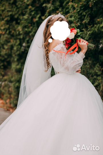 Свадебное платье