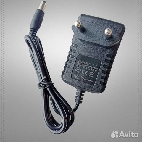 Адаптер питания для гитарной педали Boss RC-500