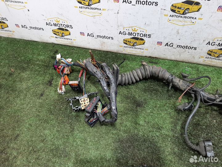 Проводка коса жгут двигателя Volkswagen Passat B5