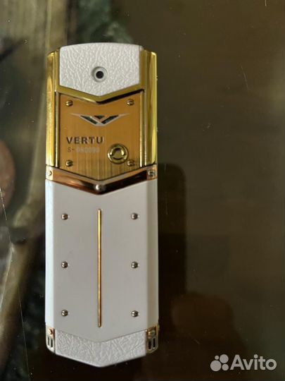 Телефон Vertu