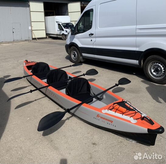 Каяк надувной трехместный freesun