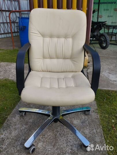 Компьютерный стул