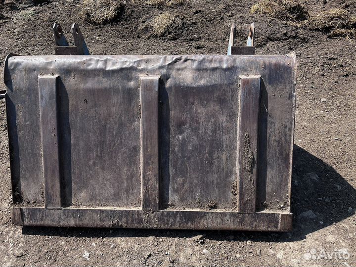 Фронтальный погрузчик, кун на мтз 80