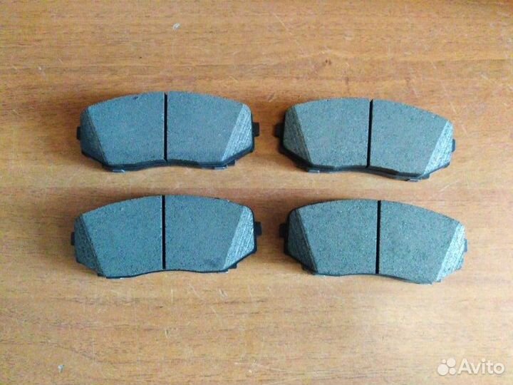 Колодки тормозные передние Mazda Cx-7