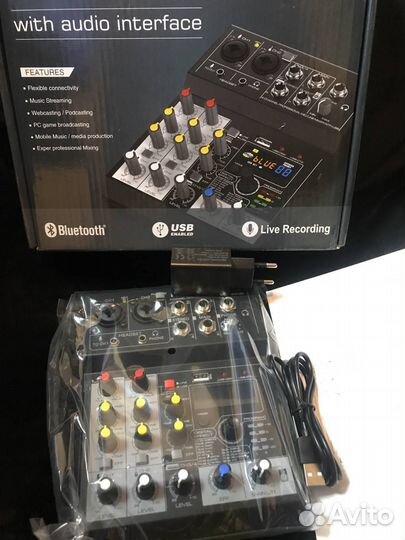 Цифровой микшерный пульт