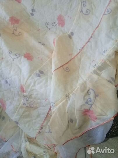 Покрывало на 2 х спальную кровать+ 2 наволочки