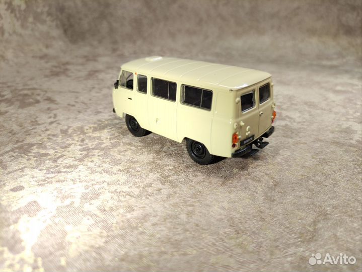 Коллекционная модель автомобиля