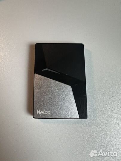 Переносной жёсткий диск SSD 1тб