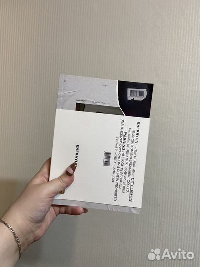 Первый альбом Бэкхена exo City Light