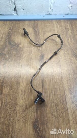 Датчик ABS задний левый Nissan Note хэтчбек HR16DE