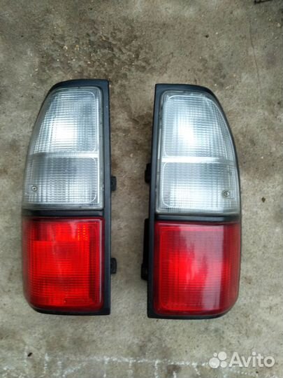 Фонарь Toyota Land Cruiser Prado 90 1996-2002