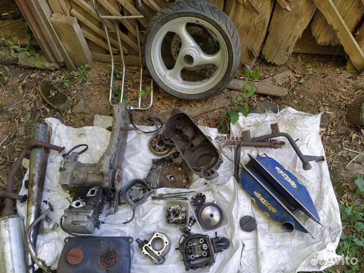 Запчасти на скутер