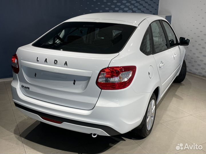 LADA Granta 1.6 МТ, 2023, 14 км