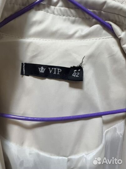 Плащ женский