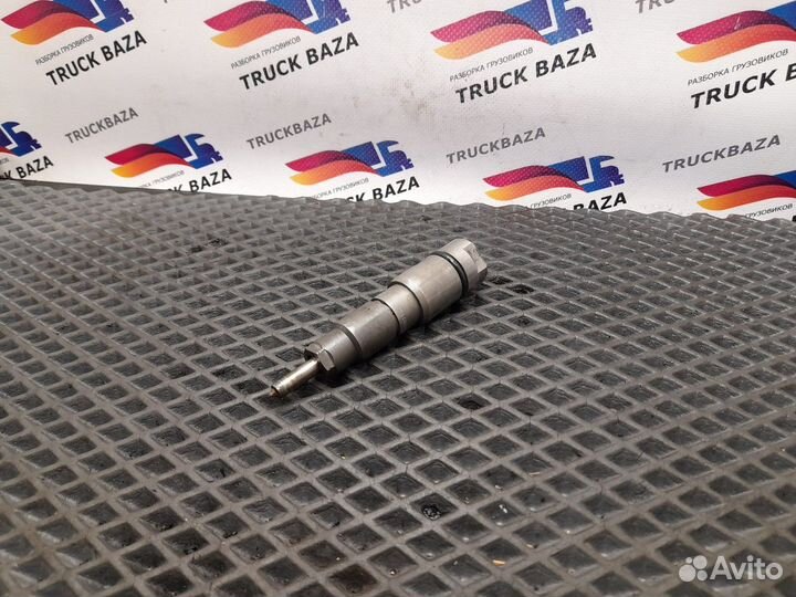 Форсунка топливная механическая Mercedes-Benz Axor