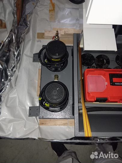 Обрабатывающий центр с чпу по металлу