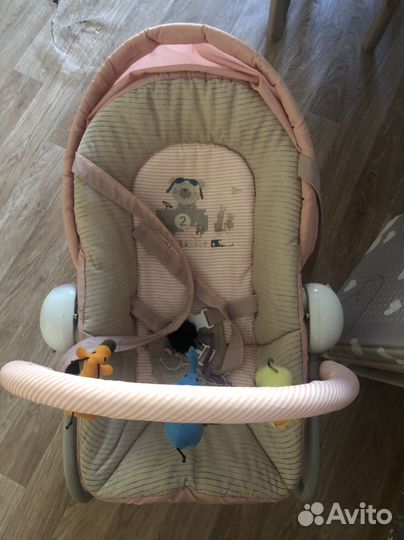 Шезлонг детский