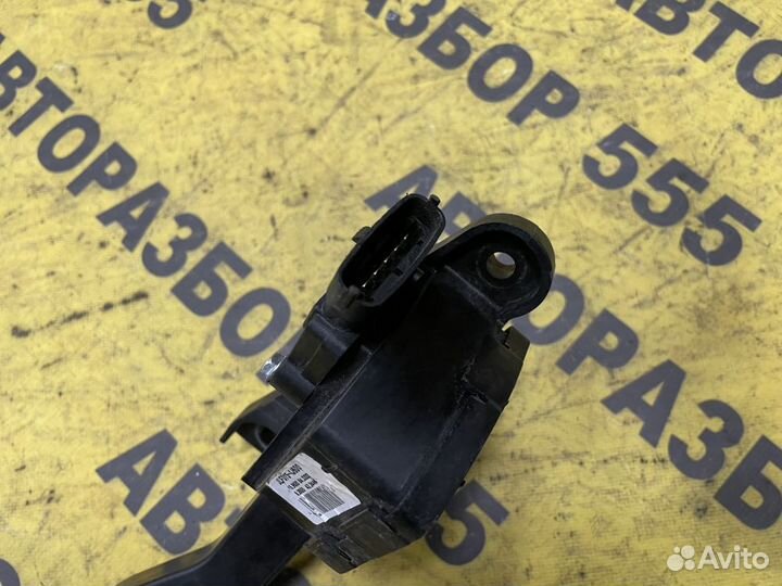 Педаль газа Kia Rio 3