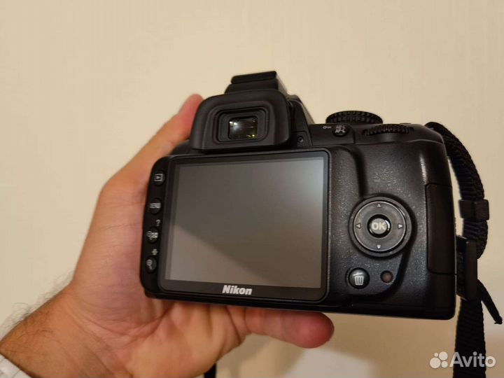 Nikon D3000 Body 2900 кадров