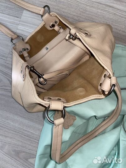 Пакет фирменных вещей куртка сумка футболки 42/44