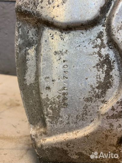 Кулак поворотный задний правый Bmw X7 G07 M-pack