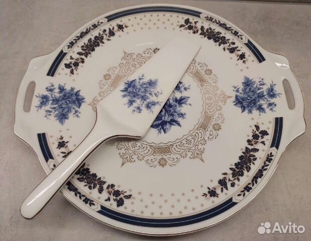 Тортница/ подставка под торт с лопаткой, новая