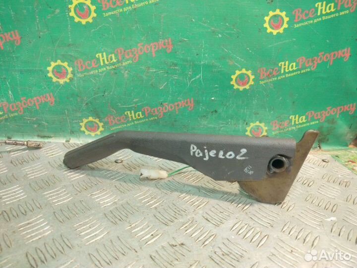 Ручной тормоз ручник Mitsubishi Pajero 2