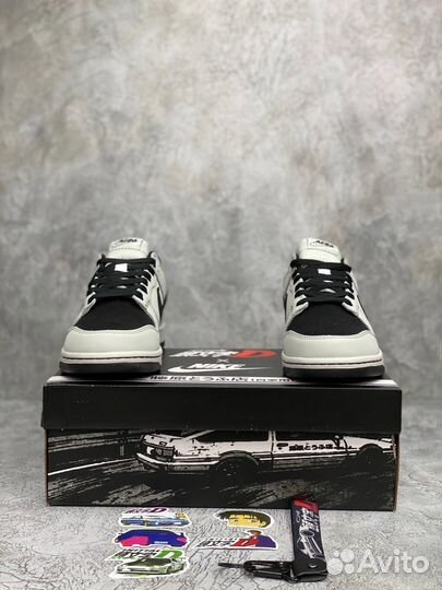 Кроссовки Nike SB Dunk Low Initial D Toyota AE86