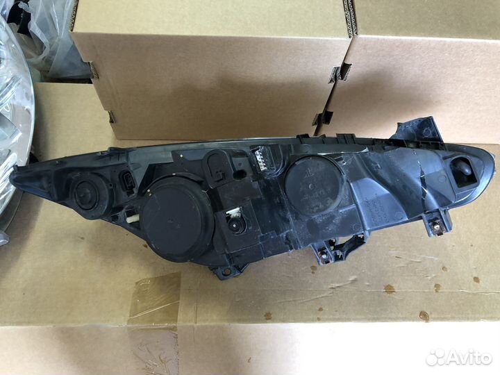 Фара левая peugeot 307