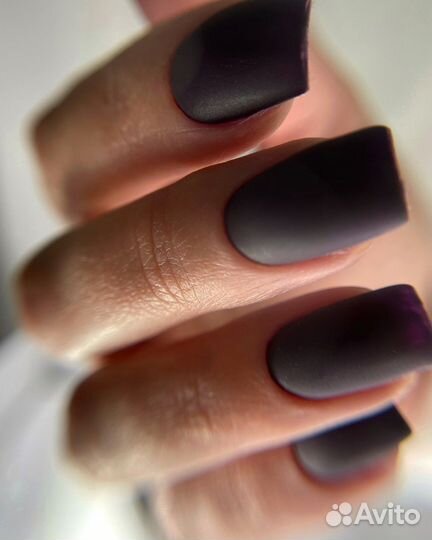 Маникюр и педикюр