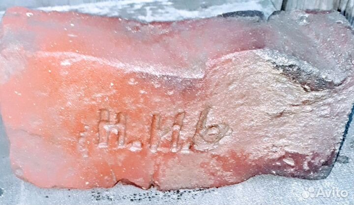 Кирпич коллекционный со следами животных