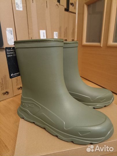 Новые зимние термо сапоги Viking 39