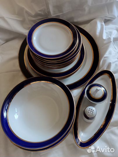 Набор столовой посуды на 6 персон