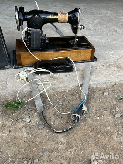 Швейная машинка