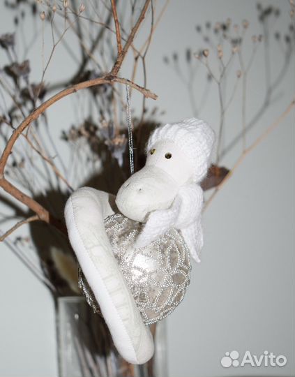 Новогодние игрушки