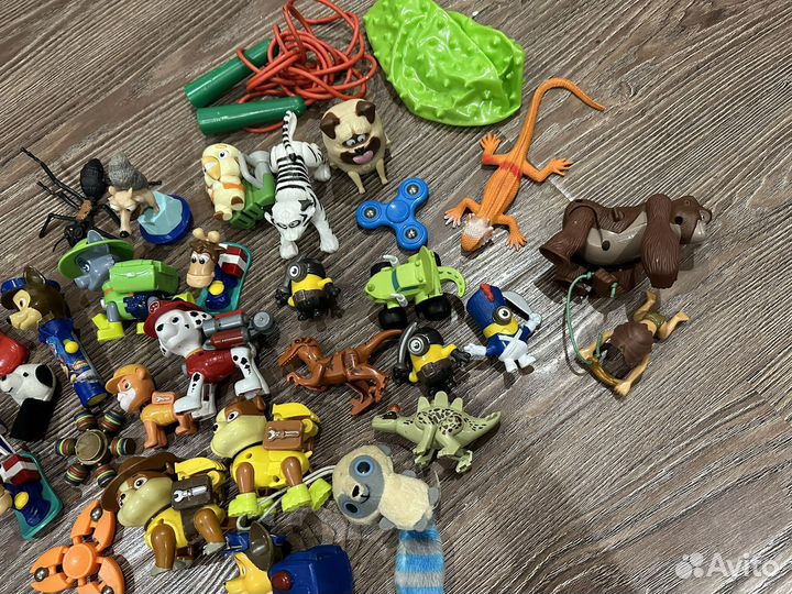 Три пакета игрушек для мальчика