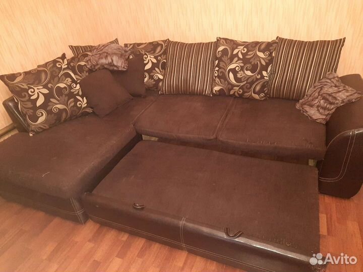 Угловой диван бу