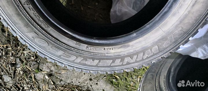 Dunlop SP Winter Ice 07 235/65 R17