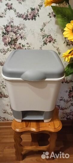 Контейнер для мусора 20 л