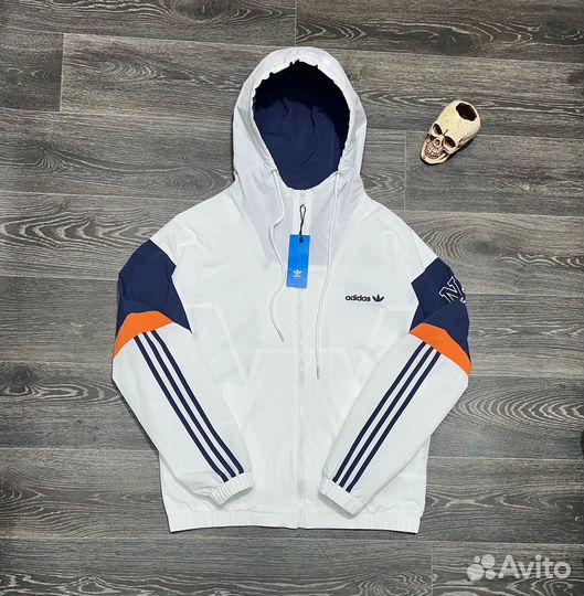 Ветровка Adidas (новинка 2024)