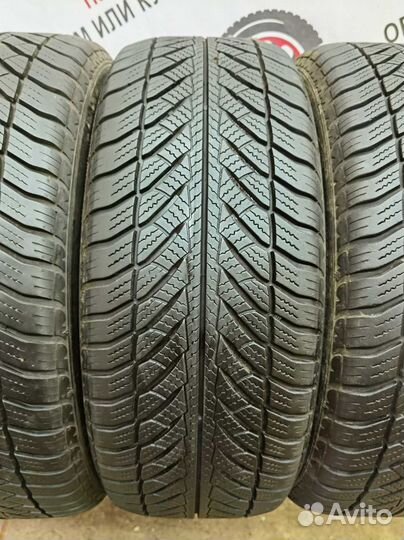 Goodyear UltraGrip 8 Performance 225/55 R17 97H