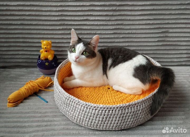 Лежанка/лежак для кошек и собак (ручная работа)