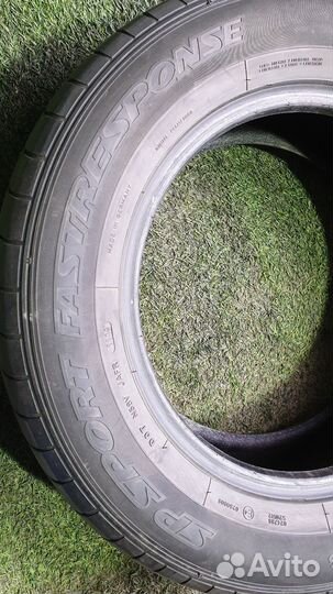 Dunlop SP Sport FastResponse 215/65 R16 98H