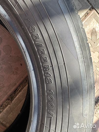 Yokohama BluEarth AE50 235/55 R18
