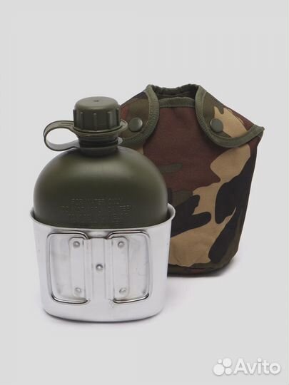 Фляга пластиковая в чехле с алюминиевым котелком