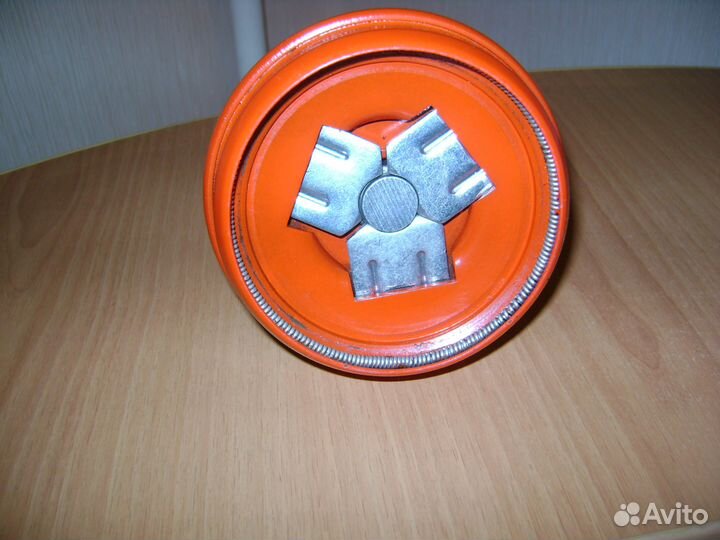 Продам ключ для закруткибанок